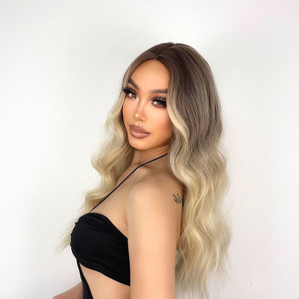 25 Inch Long Ombre Blonde Wig with Bangs for Women